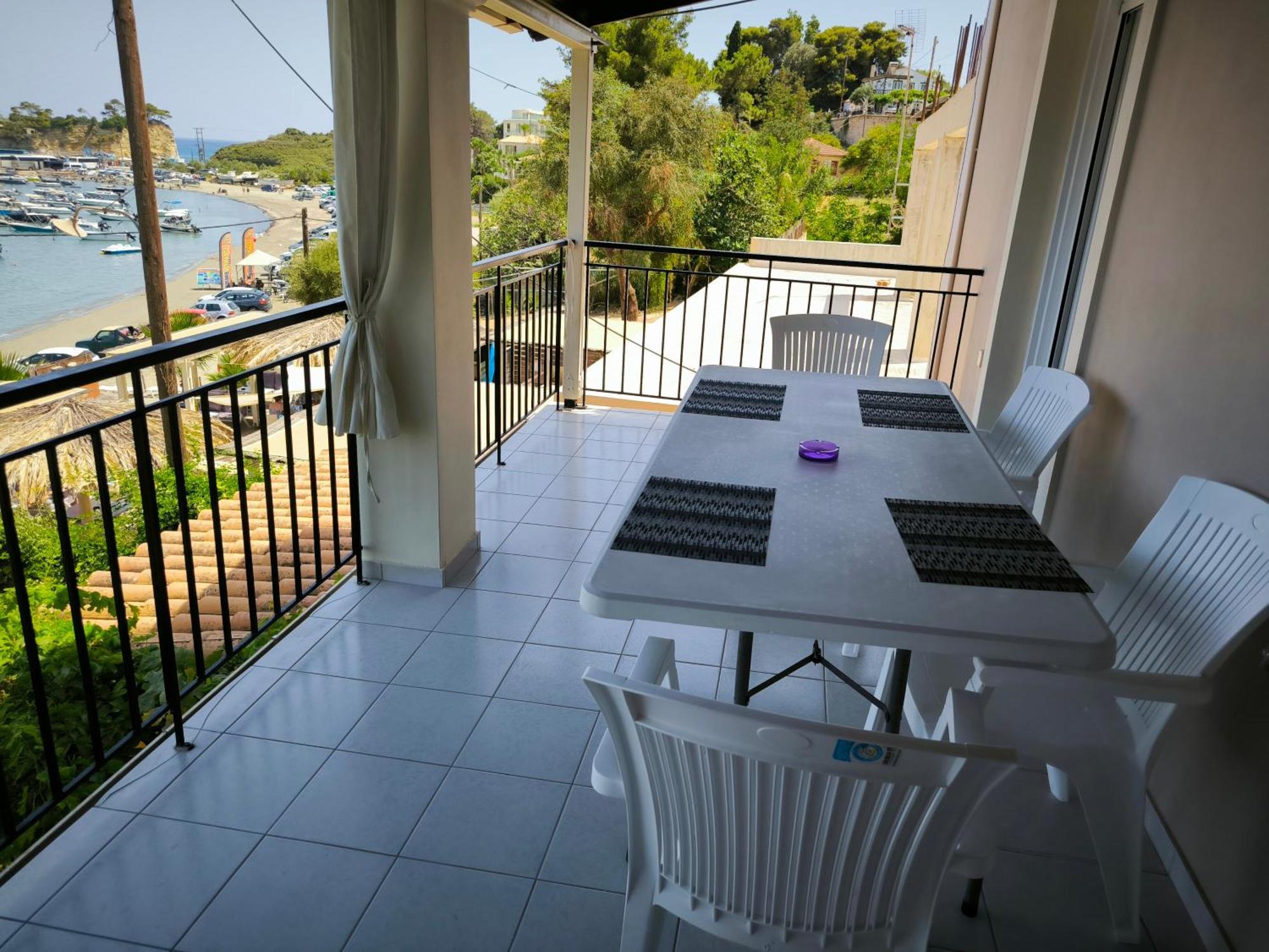 Aggelika Lithakia (Zakynthos)