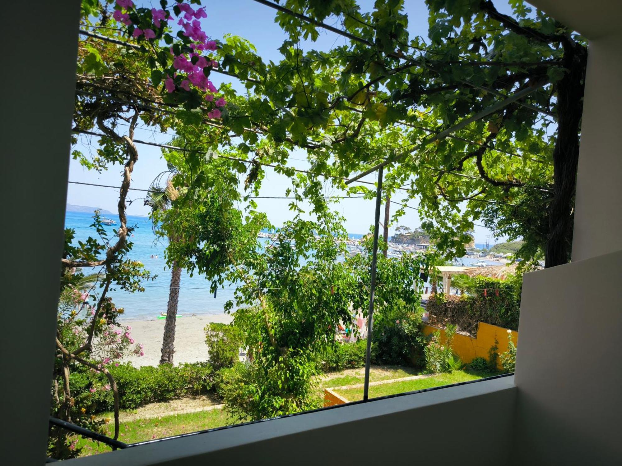 Aggelika Apartment *