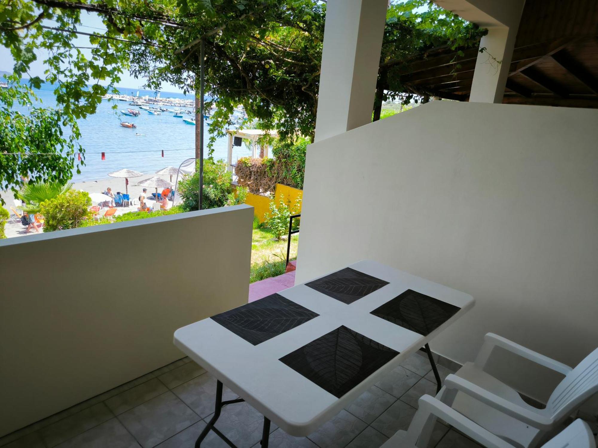 Aggelika Apartment *
